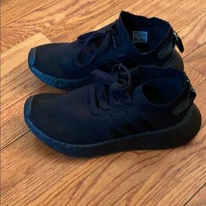 Adidas boost Nmd triple black size 5.5 no box